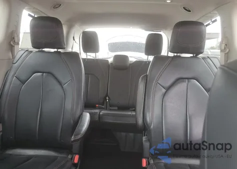 2018 Chrysler Pacifica Touring L Plus z USA, uszkodzony, nr VIN 2C4RC1EG7JR113929